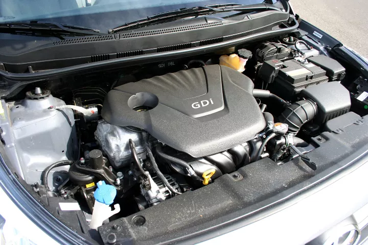 2015-hyundai-accent-review (1)