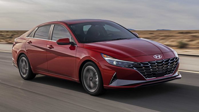 2021-hyundai-elantra-696x392